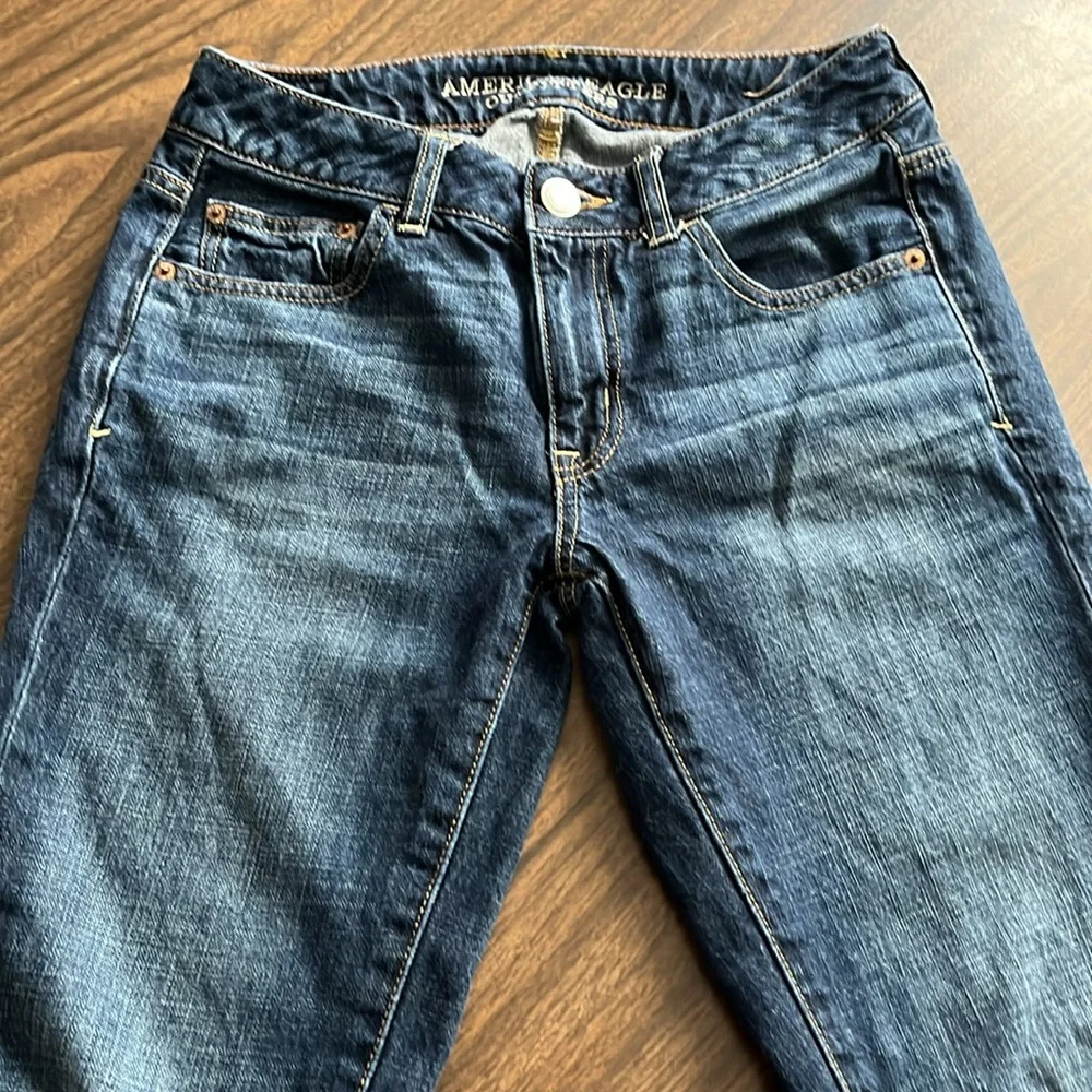 American Eagle AEO Women’s Size 2 “Boy Jean” Denim Jeans
